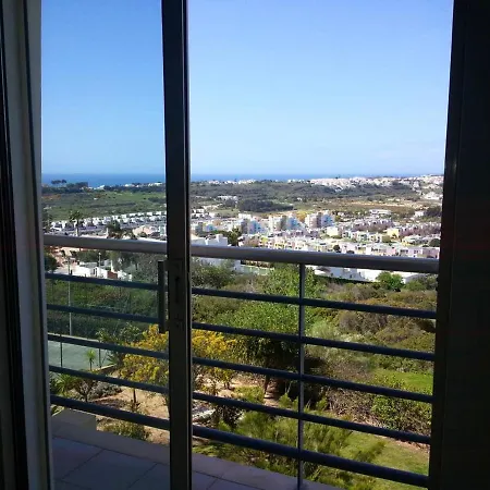 Appartement One Bedroom With Sea View Shared Pool And Balcony At 1 Km Away From The Albufeira