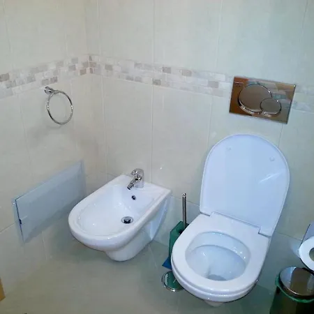 One Bedroom With Sea View Shared Pool And Balcony At 1 Km Away From The Albufeira