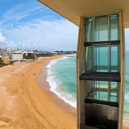 Appartement One Bedroom With Sea View Shared Pool And Balcony At 1 Km Away From The Albufeira
